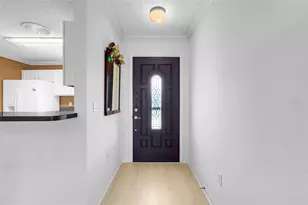 870 Henderson Ln, The Villages, FL 32162 - Photo 10