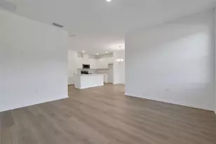 784 Sunshower Dr, Lady Lake, FL 32159 - Photo 10