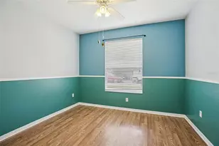 13421 Biscayne Dr, Grand Island, FL 32735 - Photo 20