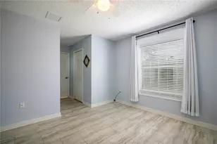 738 Cottage Park Ln, Leesburg, FL 34748 - Photo 10