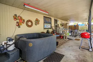 25047 Madison St, Astatula, FL 34705 - Photo 24