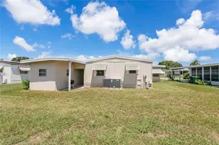 1207 Apache Cir, Tavares, FL 32778 - Photo 22