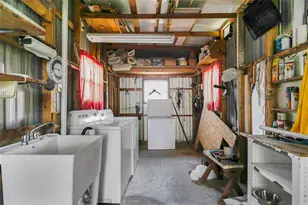 1207 Apache Cir, Tavares, FL 32778 - Photo 18