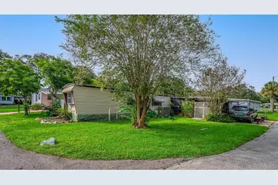 1960 Pinewood Lane, Mount Dora, FL 32757 - Photo 1