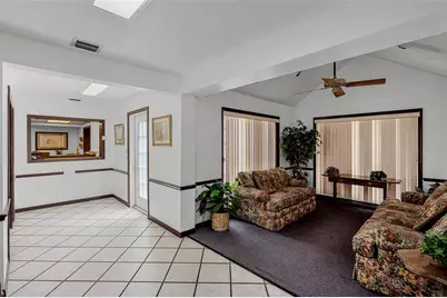 131 W Main Street, Tavares, FL 32778 - Photo 4