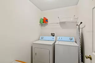 403 Sunset View Dr, Davenport, FL 33837 - Photo 16