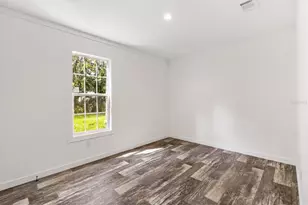 2890 Cr 426E, Lake Panasoffkee, FL 33538 - Photo 28