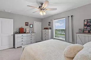 5347 Pinecone Ct, Wildwood, FL 34785 - Photo 20