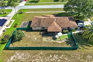 12545 Glen Abbey Dr, Grand Island, FL 32735 - Photo 4