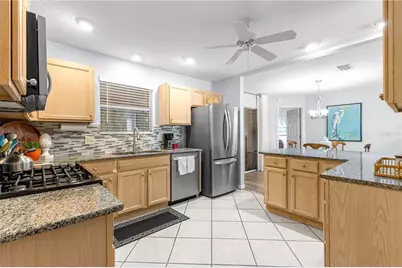 9638 SE 168th Elderberry Place, The Villages, FL 32162 - Photo 8