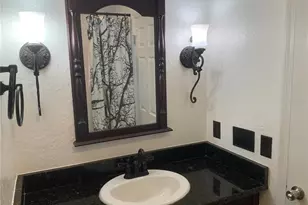 143 Timber Ln, Eustis, FL 32726 - Photo 10