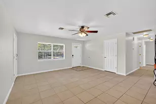 130 N Johns St, Mount Dora, FL 32757 - Photo 6