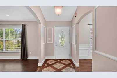 7729 Lake Andrea Circle, Mount Dora, FL 32757 - Photo 8