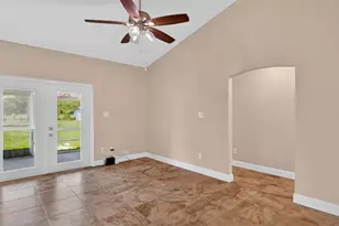 7729 Lake Andrea Cir, Mount Dora, FL 32757 - Photo 12
