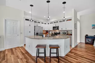 845 Vasquez Ave, The Villages, FL 32163 - Photo 4