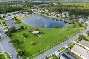 4306 Hidden Meadow Dr, Kissimmee, FL 34746 - Photo 8