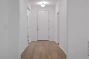 2866 Supermarine Rd, Tavares, FL 32778 - Photo 20