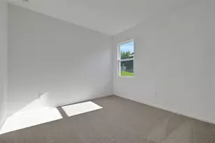 2866 Supermarine Rd, Tavares, FL 32778 - Photo 20