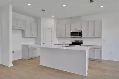 2866 Supermarine Road, Tavares, FL 32778 - Photo 8