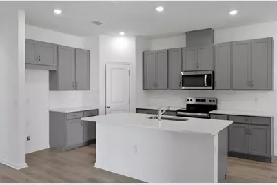 2866 Supermarine Road, Tavares, FL 32778 - Photo 6