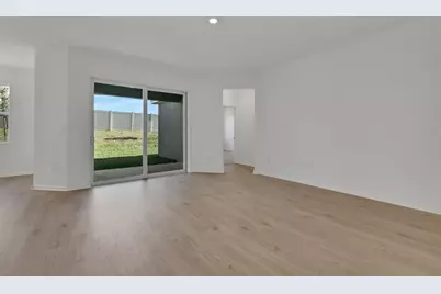 2866 Supermarine Road, Tavares, FL 32778 - Photo 14