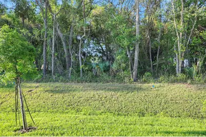 2866 Supermarine Road, Tavares, FL 32778 - Photo 4