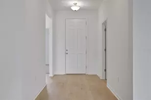 2866 Supermarine Rd, Tavares, FL 32778 - Photo 6