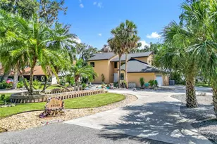 35312 W Griffin Dr, Fruitland Park, FL 34731 - Photo 1