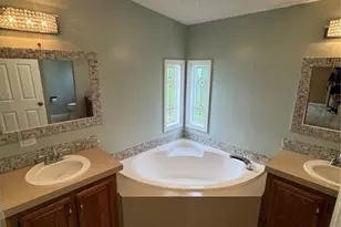 25704 Oak Alley, Leesburg, FL 34748 - Photo 14