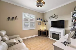 10199 Mainsail Dr, Oxford, FL 34484 - Photo 12