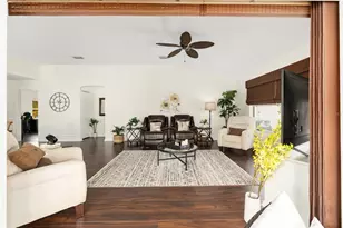 17720 SE 84th Peyton Ct, The Villages, FL 32162 - Photo 22