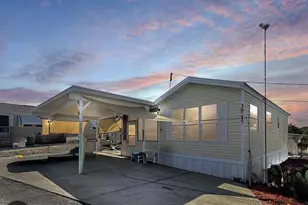 38213 Oriole Way, Leesburg, FL 34788 - Photo 1