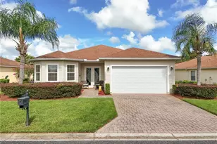 10220 Dory Dr, Oxford, FL 34484 - Photo 2