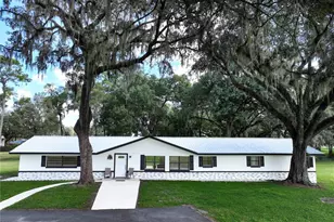 3875 SE 118th Ln, Belleview, FL 34420 - Photo 4