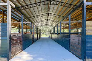 3875 SE 118th Ln, Belleview, FL 34420 - Photo 34