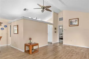 1003 Woodward Oaks Cir, Eustis, FL 32726 - Photo 6