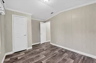 9404 Loras St, New Port Richey, FL 34654 - Photo 20