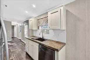 9404 Loras St, New Port Richey, FL 34654 - Photo 18