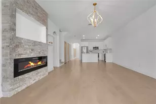 23919 Sardinia Dr, Sorrento, FL 32776 - Photo 10