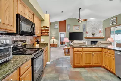 11201 Fountain Lake Boulevard, Leesburg, FL 34788 - Photo 12