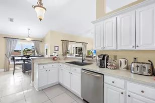 11519 Grand Bay Blvd, Clermont, FL 34711 - Photo 10