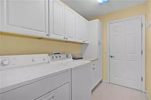 3312 Barrington Ct, The Villages, FL 32162 - Photo 30