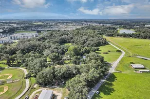 510 Phillips Ln, Wildwood, FL 34785 - Photo 18