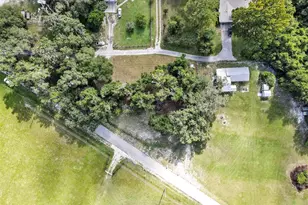 510 Phillips Ln, Wildwood, FL 34785 - Photo 36
