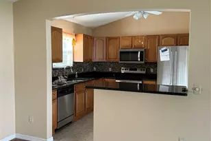 917 Camino Del Rey Dr, Lady Lake, FL 32159 - Photo 12