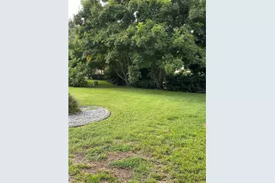 917 Camino Del Rey Drive, Lady Lake, FL 32159 - Photo 4