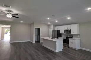 1225 Vanderway Ln, Lady Lake, FL 32159 - Photo 10