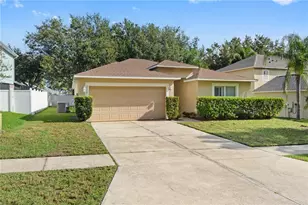 2339 Foxtree Rd, Tavares, FL 32778 - Photo 2