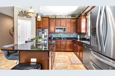 26747 White Plains Way, Leesburg, FL 34748 - Photo 2