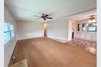 427 Hawthorne Boulevard, Leesburg, FL 34748 - Photo 2